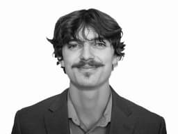 Colin Singleton, Founder